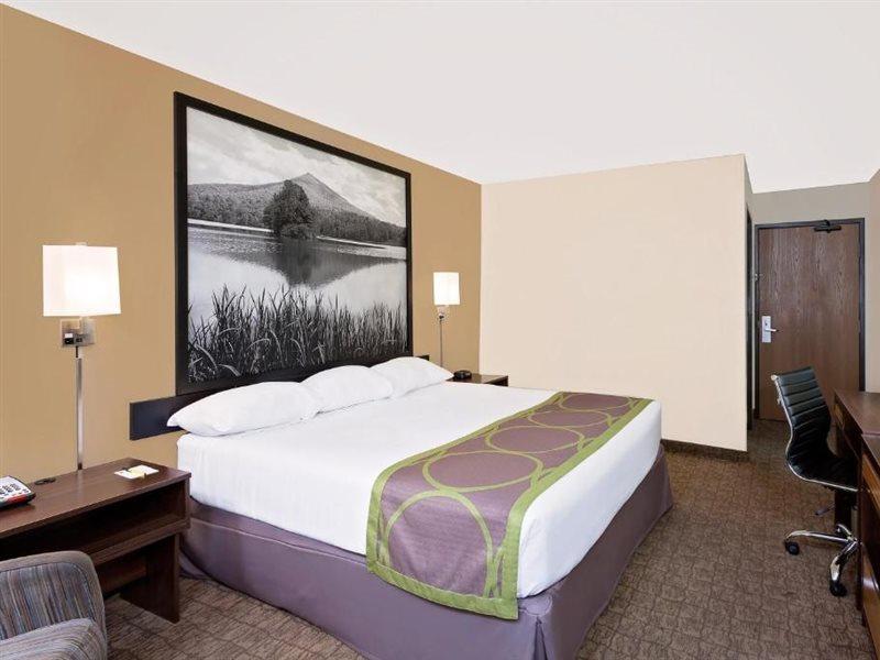 Super 8 By Wyndham Lebanon Hotel Exterior photo