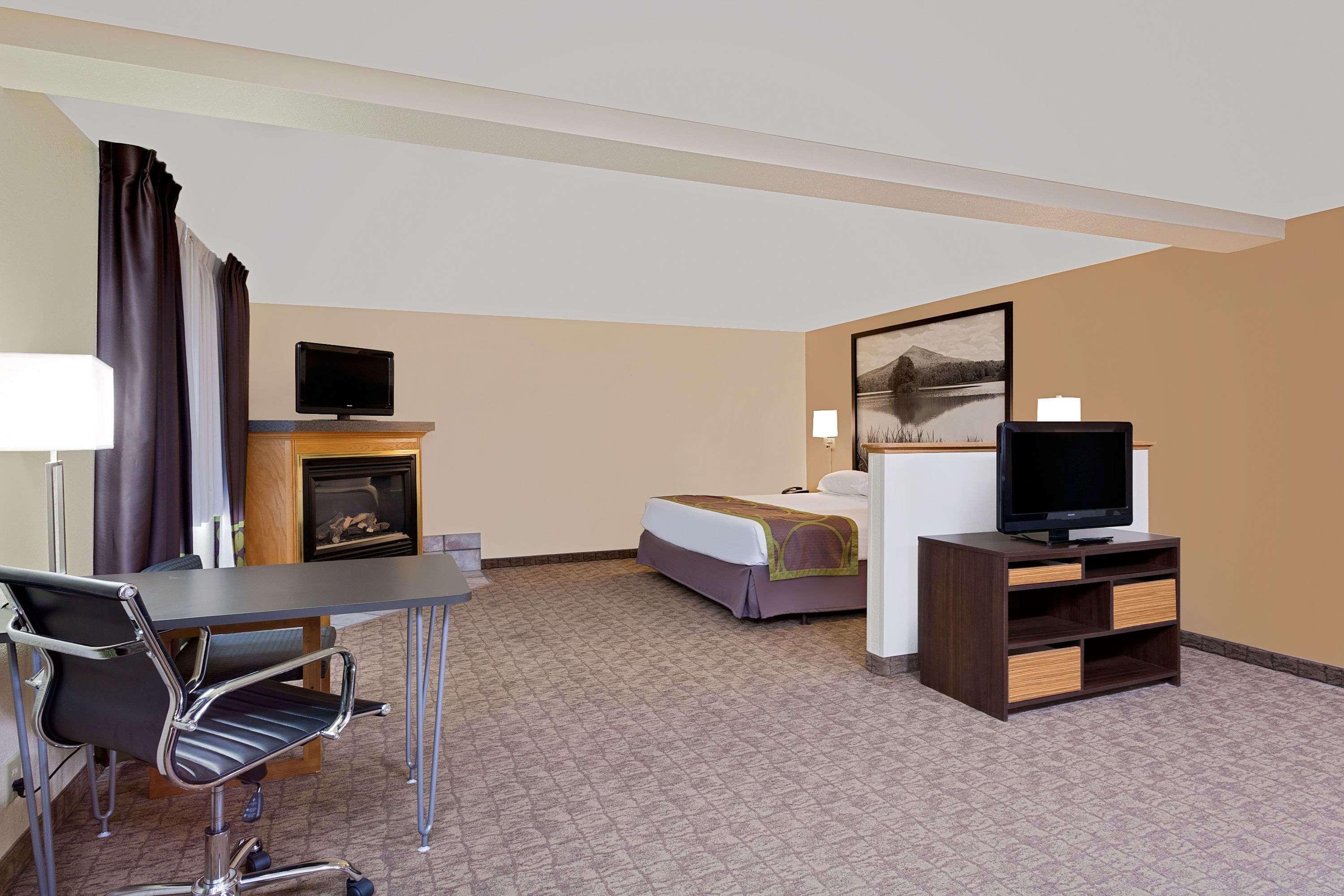 Super 8 By Wyndham Lebanon Hotel Exterior photo